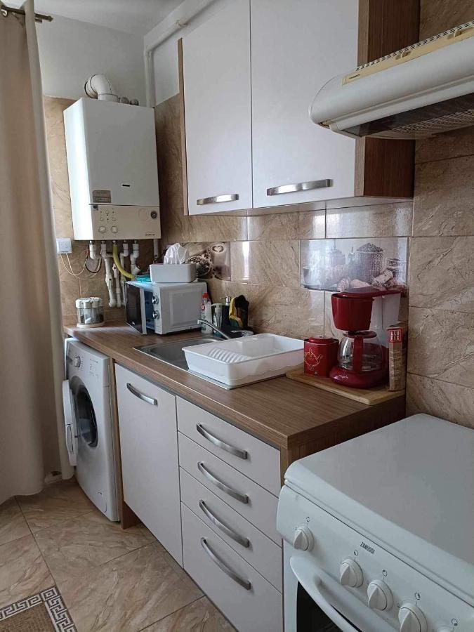 Apartament Zona Centrala Leilighet Hunedoara Eksteriør bilde